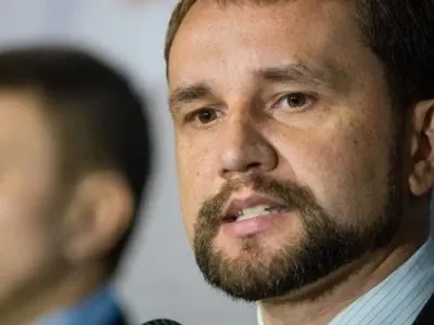 Вятрович прокомментировал увольнение фигуранта по делу о катастрофе MH17