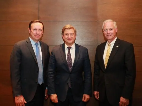 Сенатори США зустрілись з Бакановим, Данилюком та Загороднюком