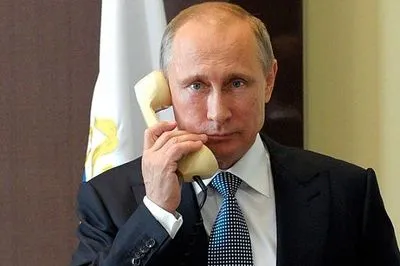 У Кремлі висловилися про можливість телефонної розмови Путіна і Зеленського про обмін