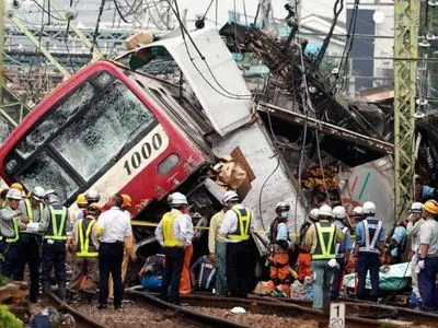 Катастрофа поезда в Японии: возросло число пострадавших, один человек погиб