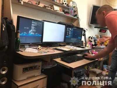 В Донецкой области разоблачили пирата, который транслировал каналы боевиков
