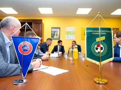 Павелко в Литве поднял тему договорных матчей