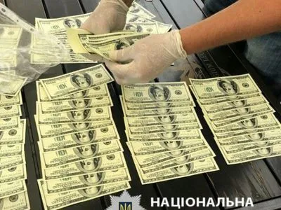В Николаевской области депутат требовал взятку в размере 15 тыс. долларов за аренду земельного участка