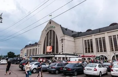 Россиянину объявили подозрение из-за "минирования" вокзала в Киеве