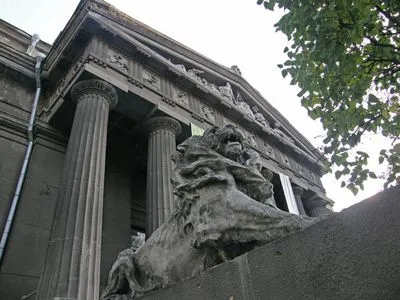 В Киеве музей "со львами" закрывается на реставрацию