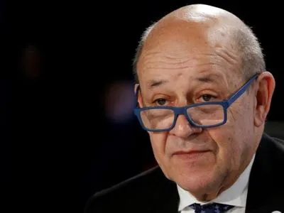 Очільник МЗС Франції: Про зняття санкцій з РФ поки говорити рано