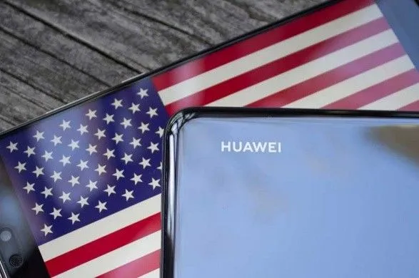Президент Microsoft розкритикував владу США за обмежувальні заходи проти Huawei