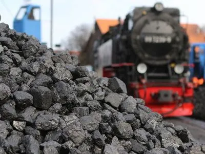 Казахстан и Кыргызстан обвинили Россию в том, что она блокирует экспорт угля в Украину