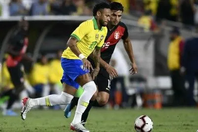 Футболіст "Динамо" допоміг збірній Перу обіграти Бразилію