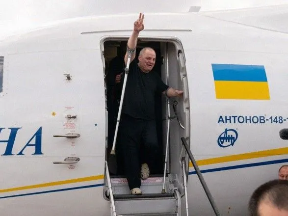 Освобожденные из плена украинцы получат единовременную денежную выплату в размере 100 тысяч гривен