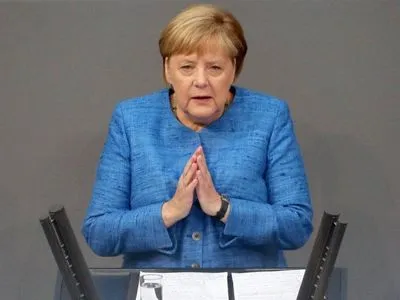 Меркель заявила о подготовке к саммиту "нормандской четверки" через пару недель