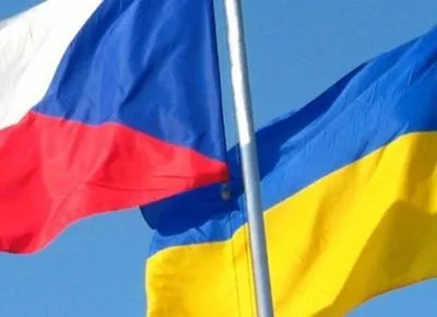 Украина призвала Чехию обратить внимание на налаживание "турпоездок" в оккупированный Крым