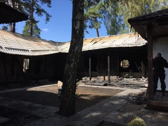 Фото з пожежі у будинку Гонтаревої