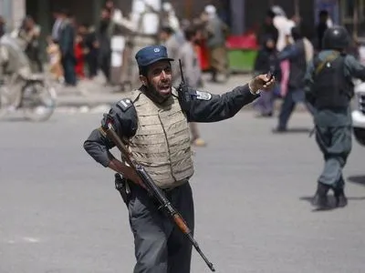 На предвыборном выступлении президента Афганистана прогремел взрыв: не менее 24 погибших