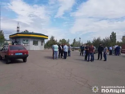 Убийство трех работников АЗС в Николаеве: полиция перекрыла выезды из города