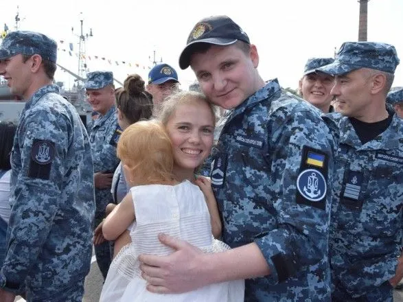 Освобожденным украинским морякам не запрещали въезд в РФ - адвокат