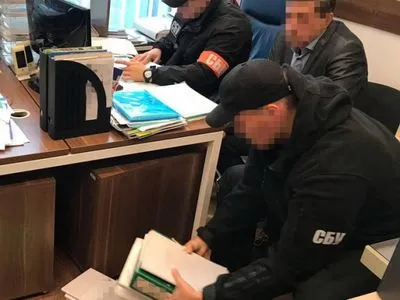 Посадовців МВС викрили на оборудках із заставною нерухомістю