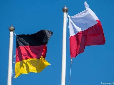 Більшість поляків підтримують вимогу виплати Німеччиною репарацій