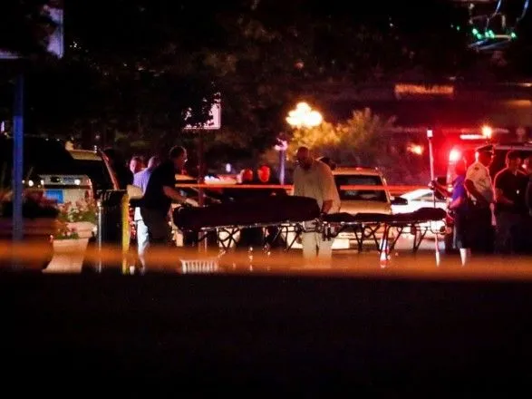 В США в результате стрельбы в ночном клубе погибли по меньшей мере два человека