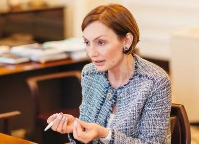 Суд скасував відсторонення від посади заступниці голови НБУ Рожкової