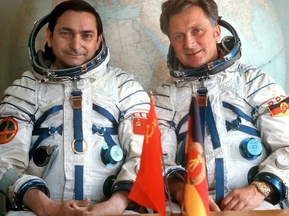 Помер перший німецький космонавт