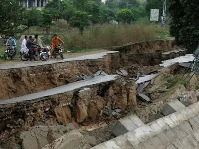 Кількість жертв землетрусу у Пакистані зросла до 25