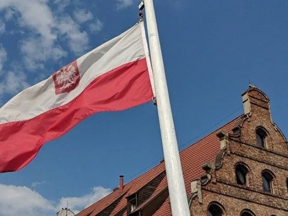 Польша предложит странам НАТО подписать декларацию для противодействия фейковым новостям
