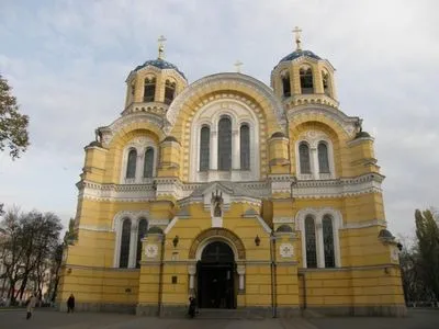 В Киеве мужчина пытался ограбить Владимирский собор