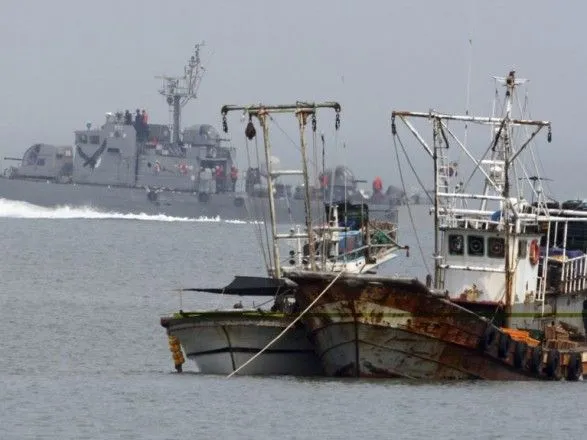 ФСБ РФ затримала три північнокорейські кораблі