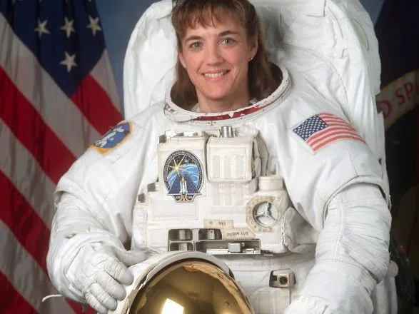 Первая астронавт украинского происхождения, побывавшая в открытом космосе, посетит Украину