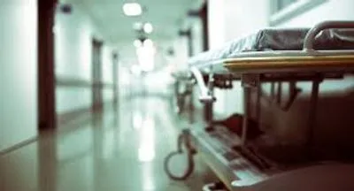 В Конотопе 11 учеников профучилища попали в больницу с отравлением