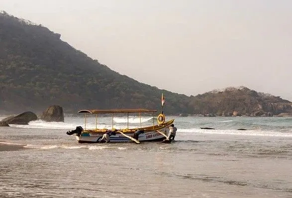 В Індії перекинувся пасажирський човен, є загиблі