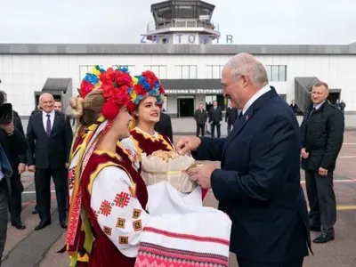 Лукашенко: чем дружнее будут Украина и Беларусь, тем большее сопротивление мы будем ощущать
