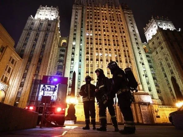 В Москве в здании МИД РФ произошел пожар