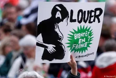 В Париже протестовали против закона об искусственном оплодотворении