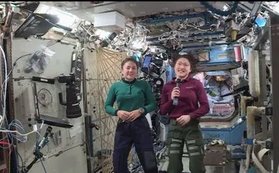 В NASA снова хотят впервые выпустить в открытый космос только женщин