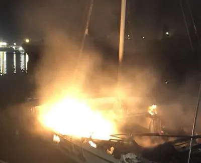 В Одесской области горела частная яхта