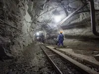 Через пожежу в шахті на Донеччині було евакуйовано близько 340 гірників