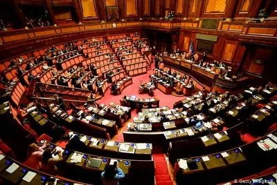 Парламент Італії схвалив зменшення числа депутатів