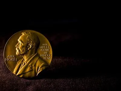 Присуджено Нобелівську премію з літератури, серед переможців етнічна українка