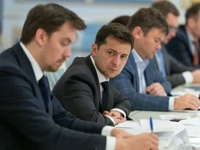 Зеленский собрал на Банковой совещание по оживлению банковского кредитования