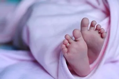 В Индии женщина родила 5 детей раньше срока