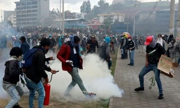 protestuvalniki-v-ekvadori-pogodilisya-na-peregovori-z-uryadom