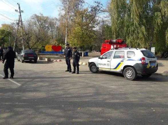 На Луганщині через повідомлення про замінування було евакуйовано близько 800 осіб