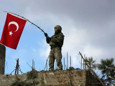 Канада припиняє поставки озброєння до Туреччини