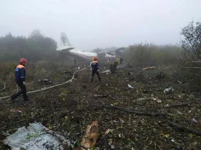 Авиакатастрофа под Львовом: правоохранители допросили трех пострадавших