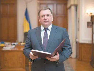В среде юристов иронично восприняли попытки Шевчука восстановиться в должности главы КСУ