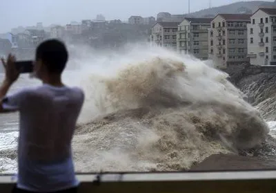 Кількість загиблих від тайфуну "Хагібіс" зросла до 77