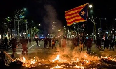 Під час протестів в Каталонії постраждали не менше 62 осіб, а затримано щонайменше 10