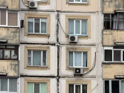 В Киеве насчитали более полусотни аварийных жилых домов
